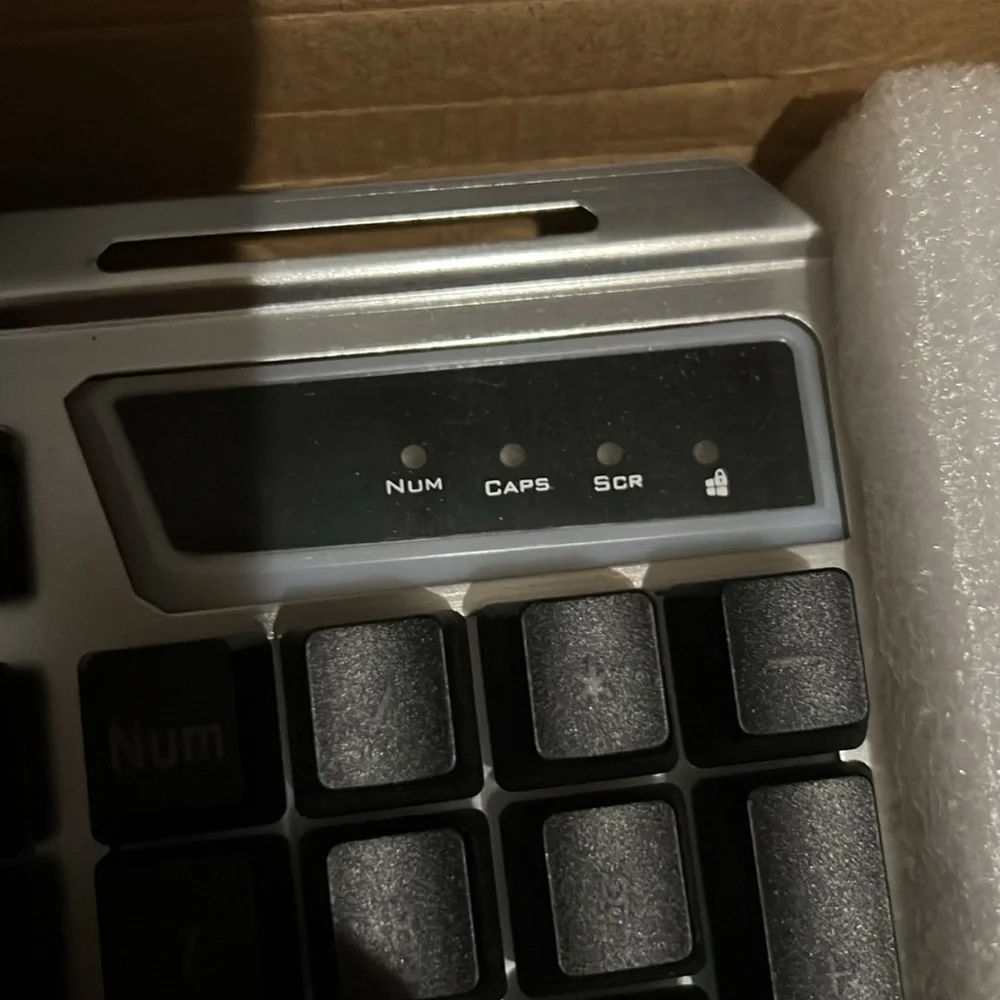 V1 USB Wired Ergonomic Backlit Keyboard And Mouse Set